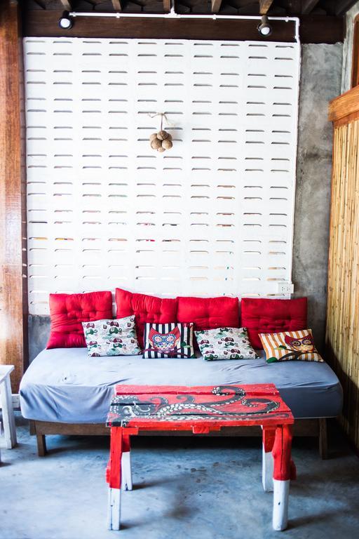 Sweet Life Guesthouse Ko Lanta Esterno foto