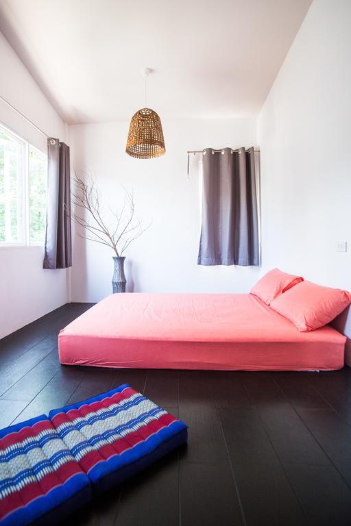 Sweet Life Guesthouse Ko Lanta Esterno foto