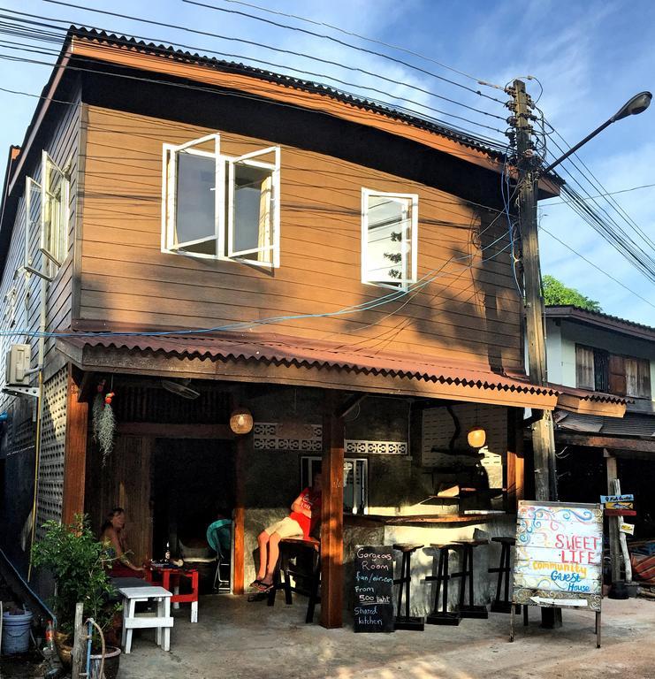 Sweet Life Guesthouse Ko Lanta Esterno foto
